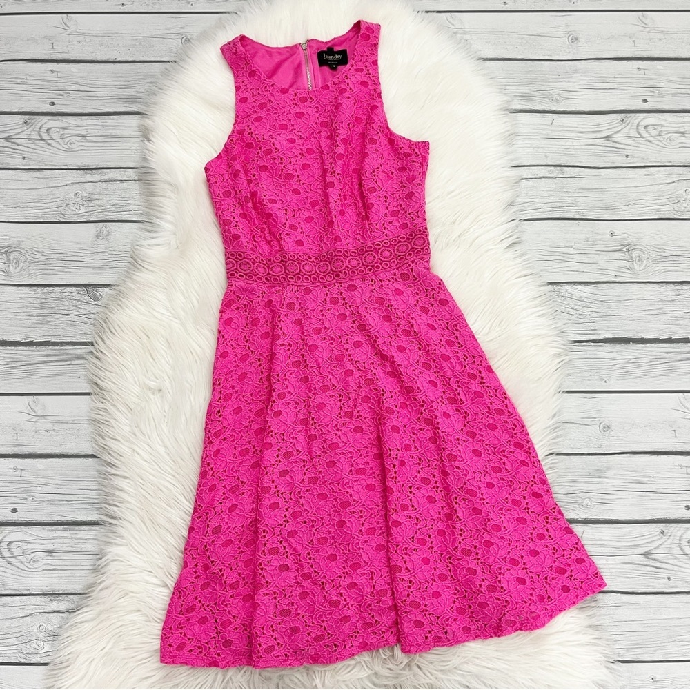 Laundry by Shelli Segal pink lace crochet dress